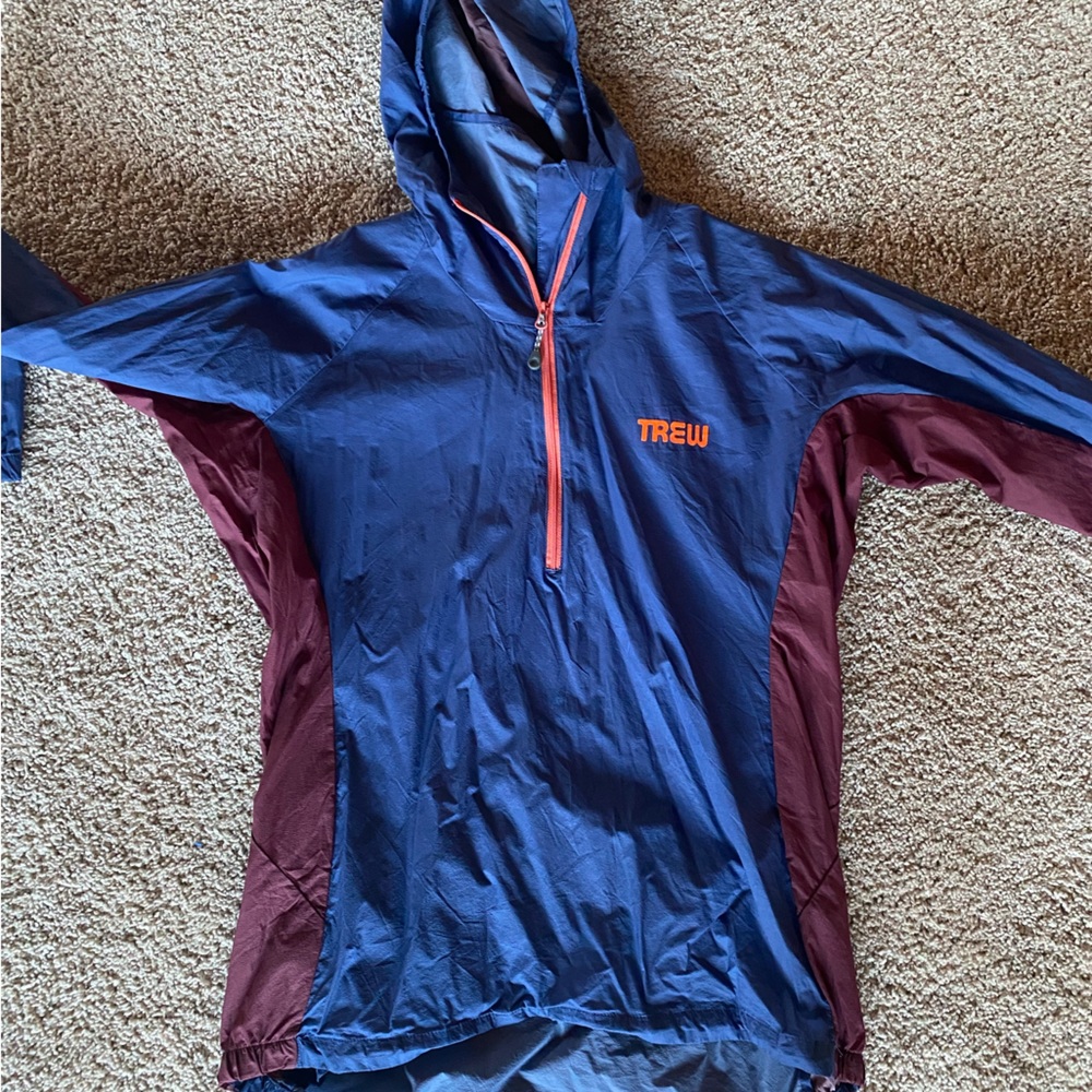 Light weight jacket